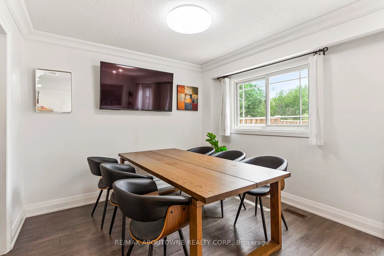 1528, Lancaster, 1005 - FA Falgarwood, Oakville