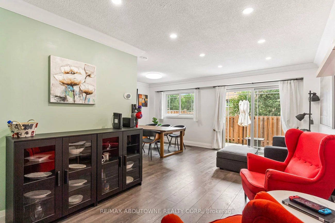 1528, Lancaster, 1005 - FA Falgarwood, Oakville