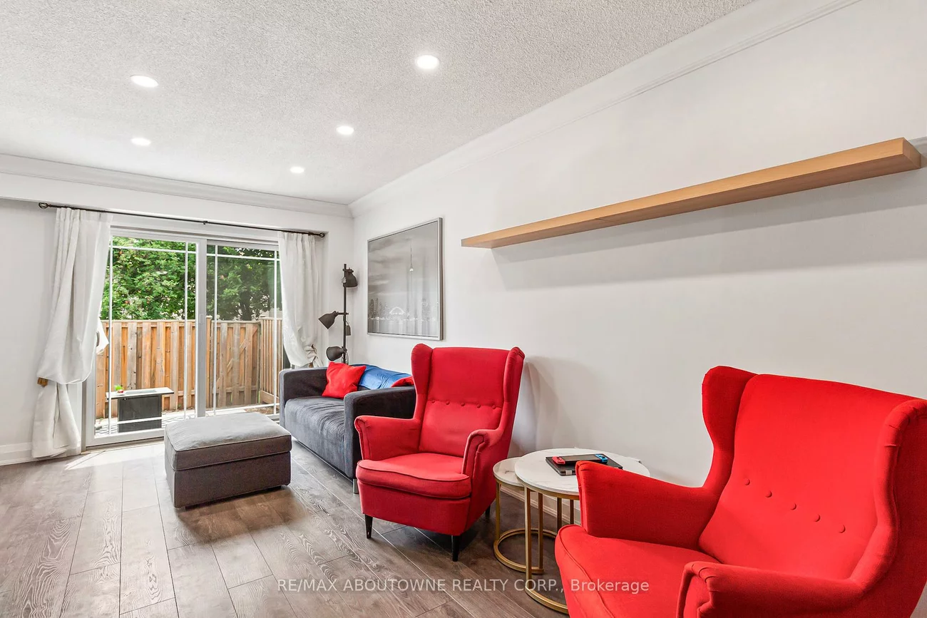 1528, Lancaster, 1005 - FA Falgarwood, Oakville