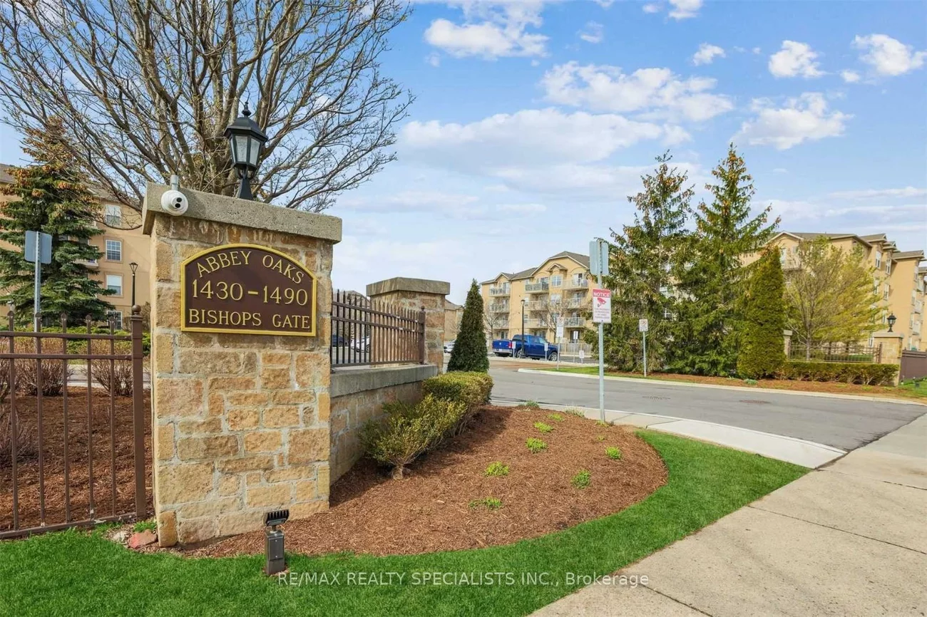1480, Bishops, 1007 - GA Glen Abbey, Oakville