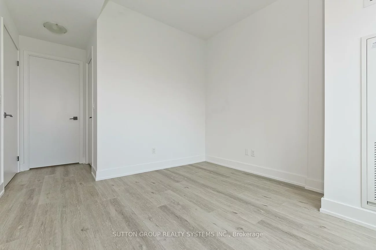 2481, Taunton, 1015 - RO River Oaks, Oakville