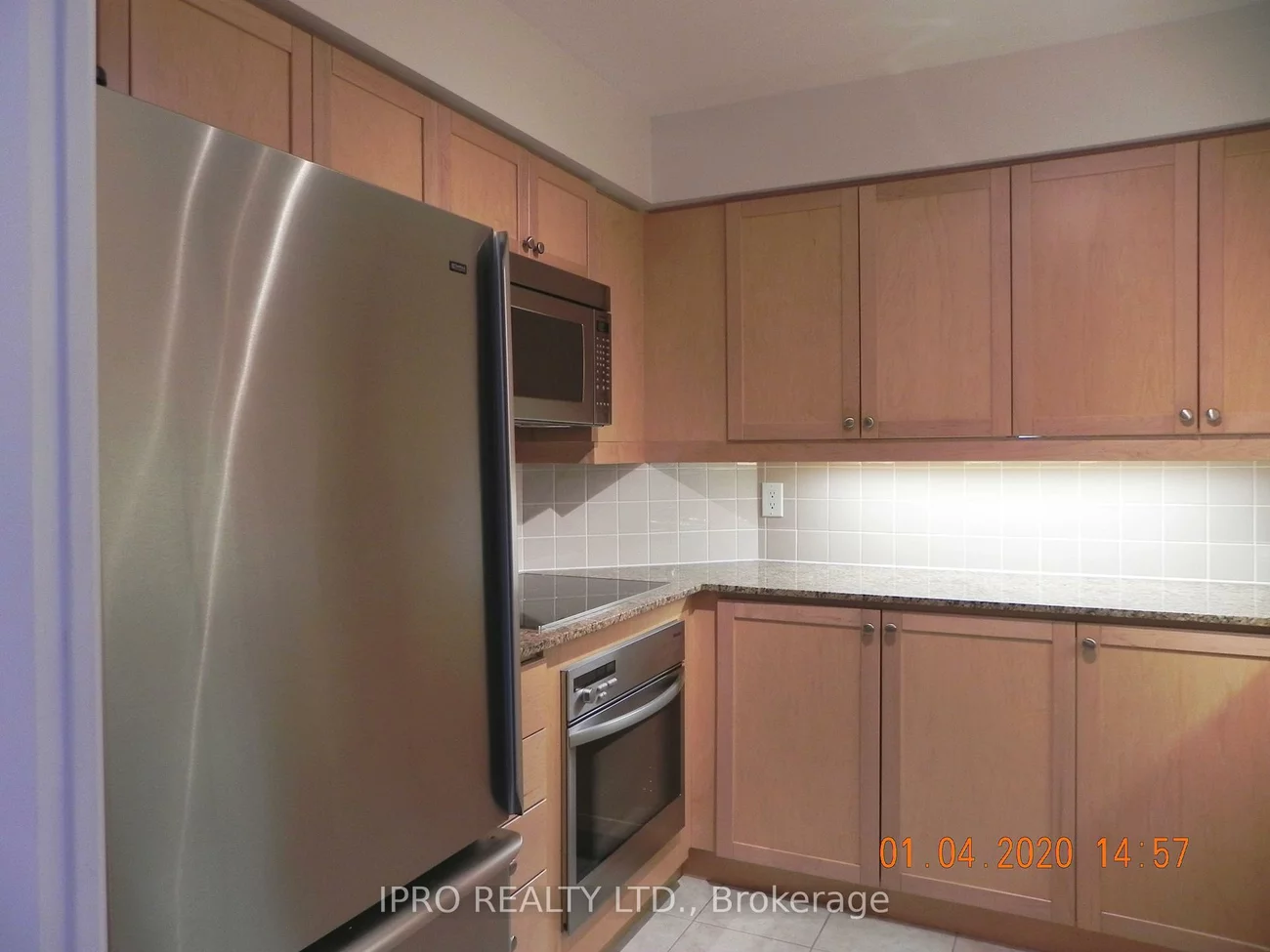 40, Old Mill, 1014 - QE Queen Elizabeth, Oakville