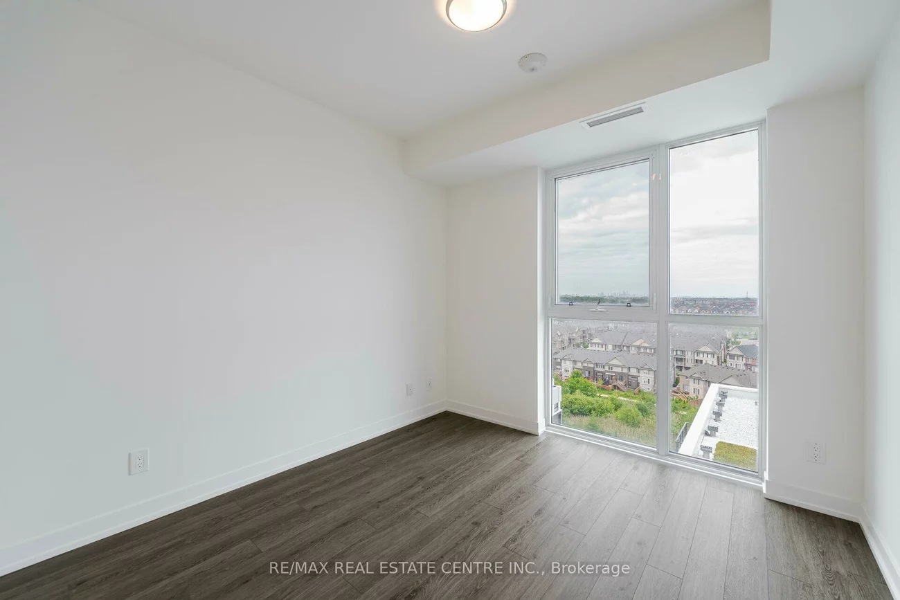 335, Wheat Boom, 1010 - JM Joshua Meadows, Oakville