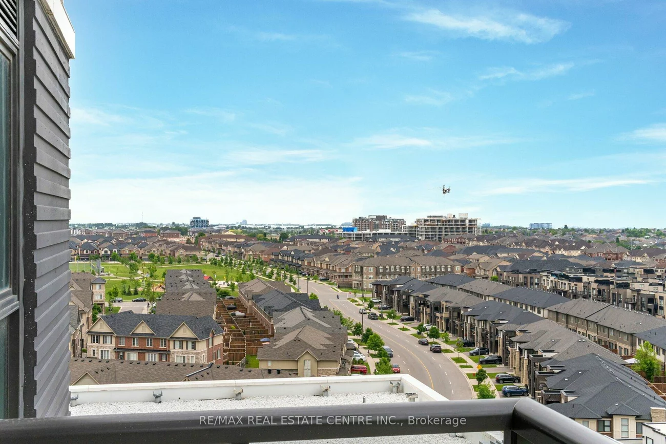335, Wheat Boom, 1010 - JM Joshua Meadows, Oakville