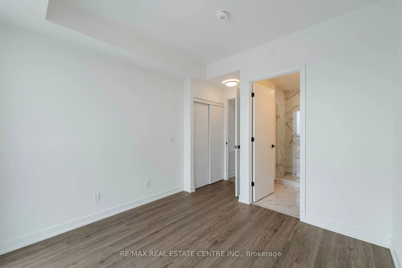 335, Wheat Boom, 1010 - JM Joshua Meadows, Oakville