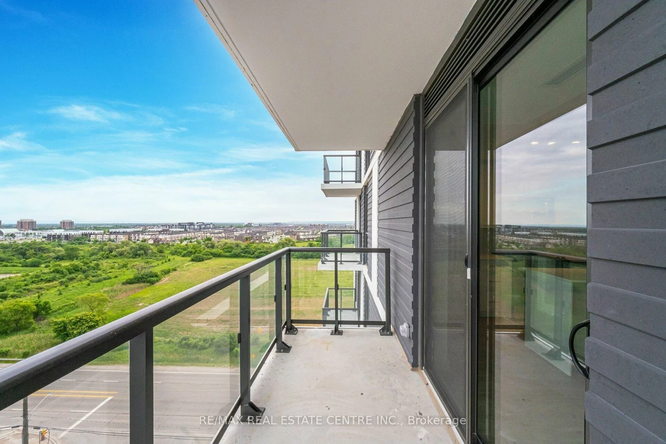 335, Wheat Boom, 1010 - JM Joshua Meadows, Oakville