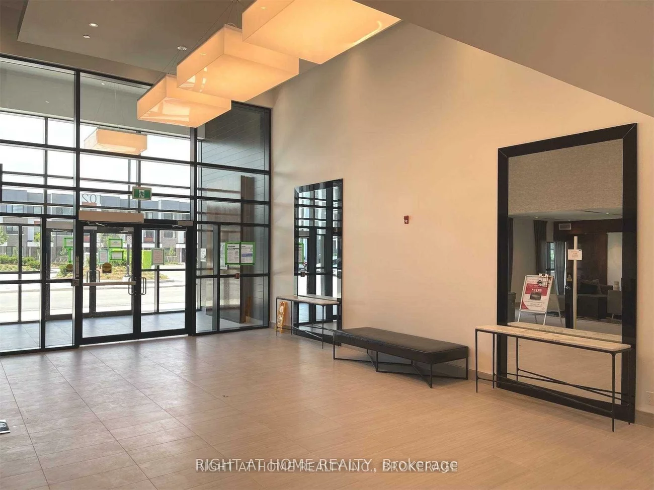 102, Grovewood Common, 1008 - GO Glenorchy, Oakville