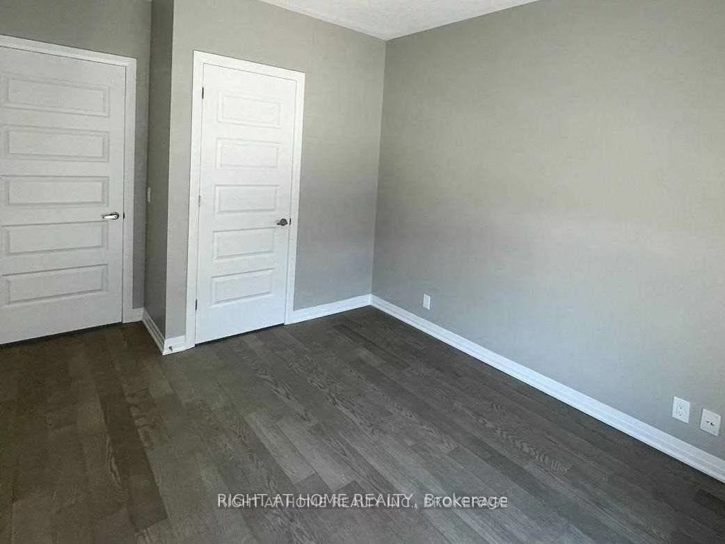 102, Grovewood Common, 1008 - GO Glenorchy, Oakville