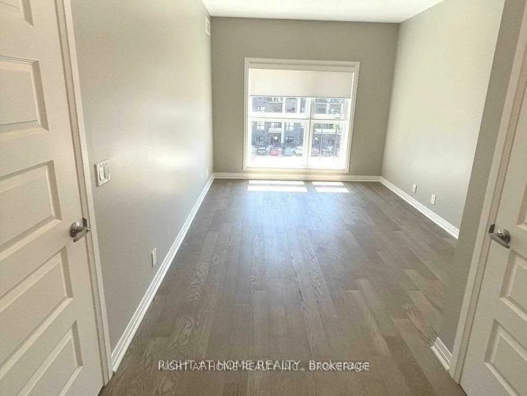 102, Grovewood Common, 1008 - GO Glenorchy, Oakville