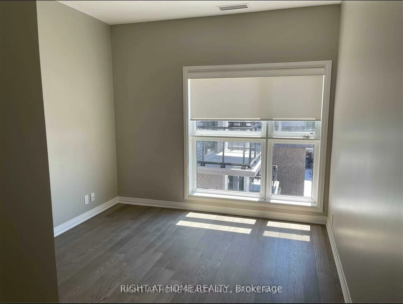 102, Grovewood Common, 1008 - GO Glenorchy, Oakville