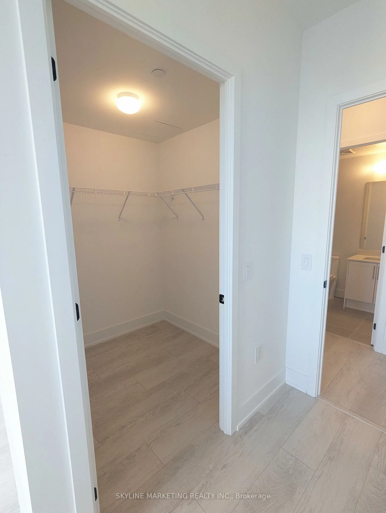 2450, Old Bronte, 1019 - WM Westmount, Oakville