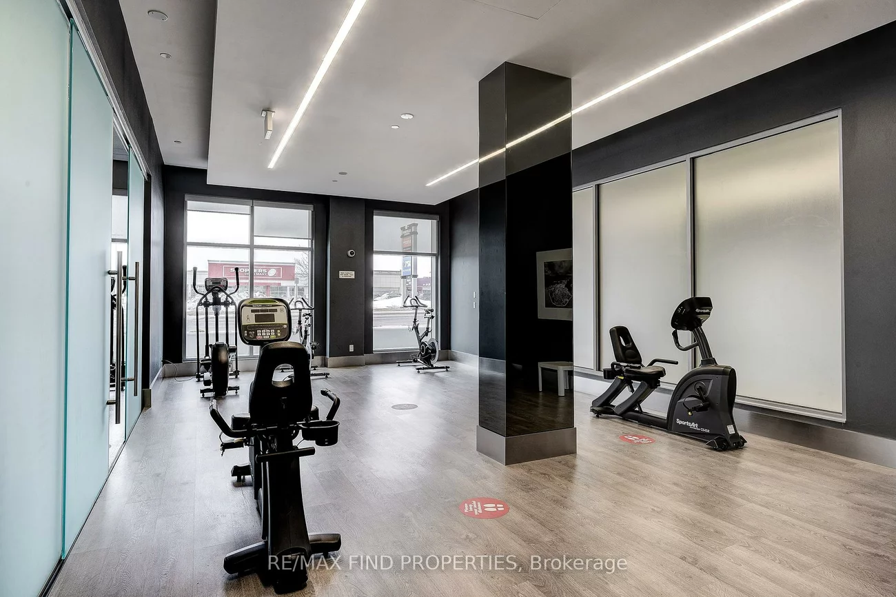 55, Speers, 1014 - QE Queen Elizabeth, Oakville