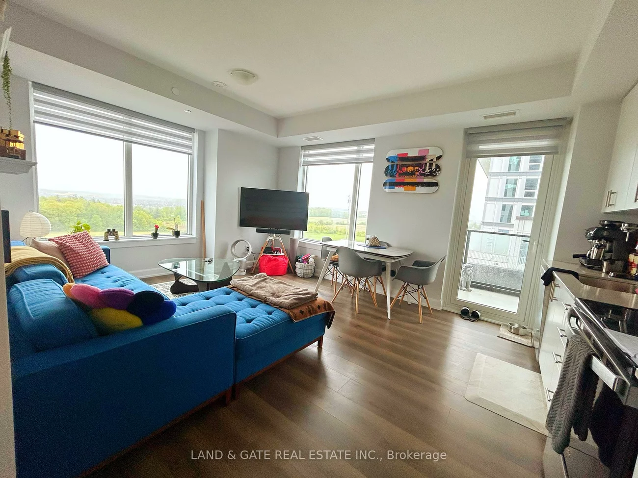 3220, William Coltson, 1010 - JM Joshua Meadows, Oakville