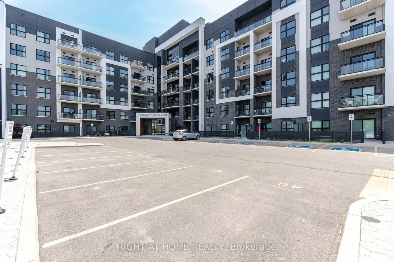 128, Grovewood, 1008 - GO Glenorchy, Oakville