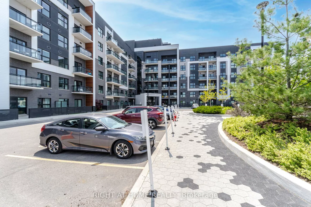 128, Grovewood, 1008 - GO Glenorchy, Oakville