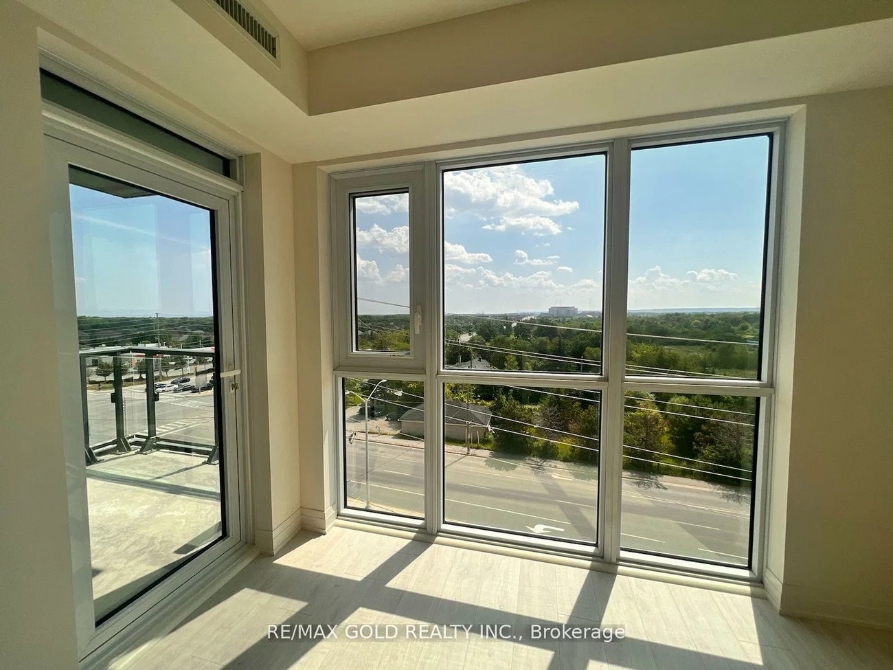 509, Dundas, 1008 - GO Glenorchy, Oakville