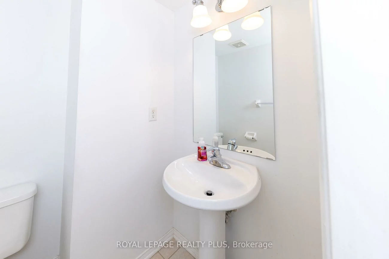2361, Parkhaven, 1015 - RO River Oaks, Oakville