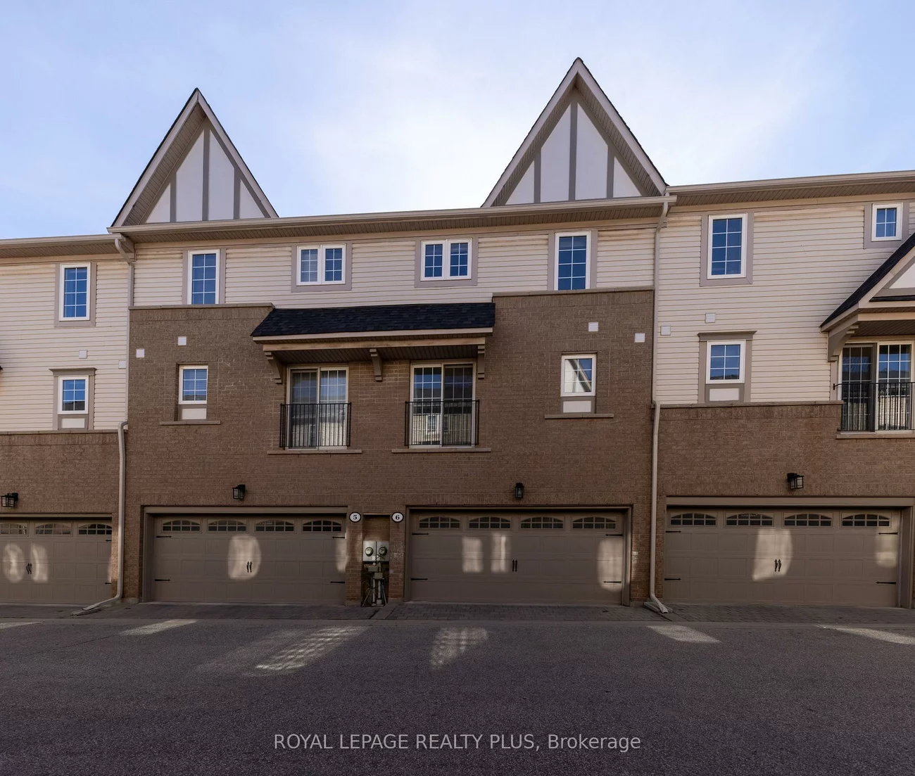2361, Parkhaven, 1015 - RO River Oaks, Oakville