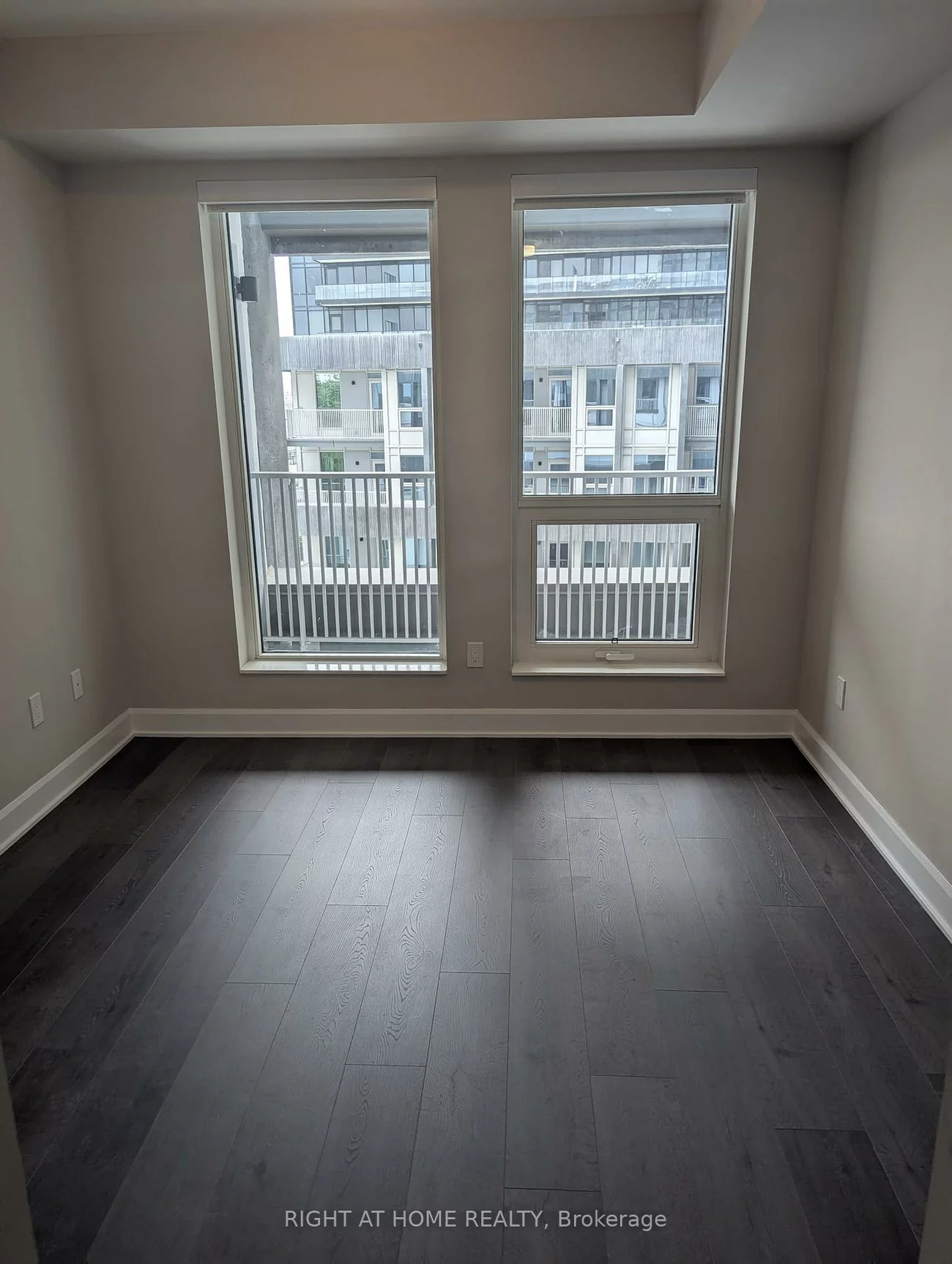 3240, William Coltson, 1010 - JM Joshua Meadows, Oakville