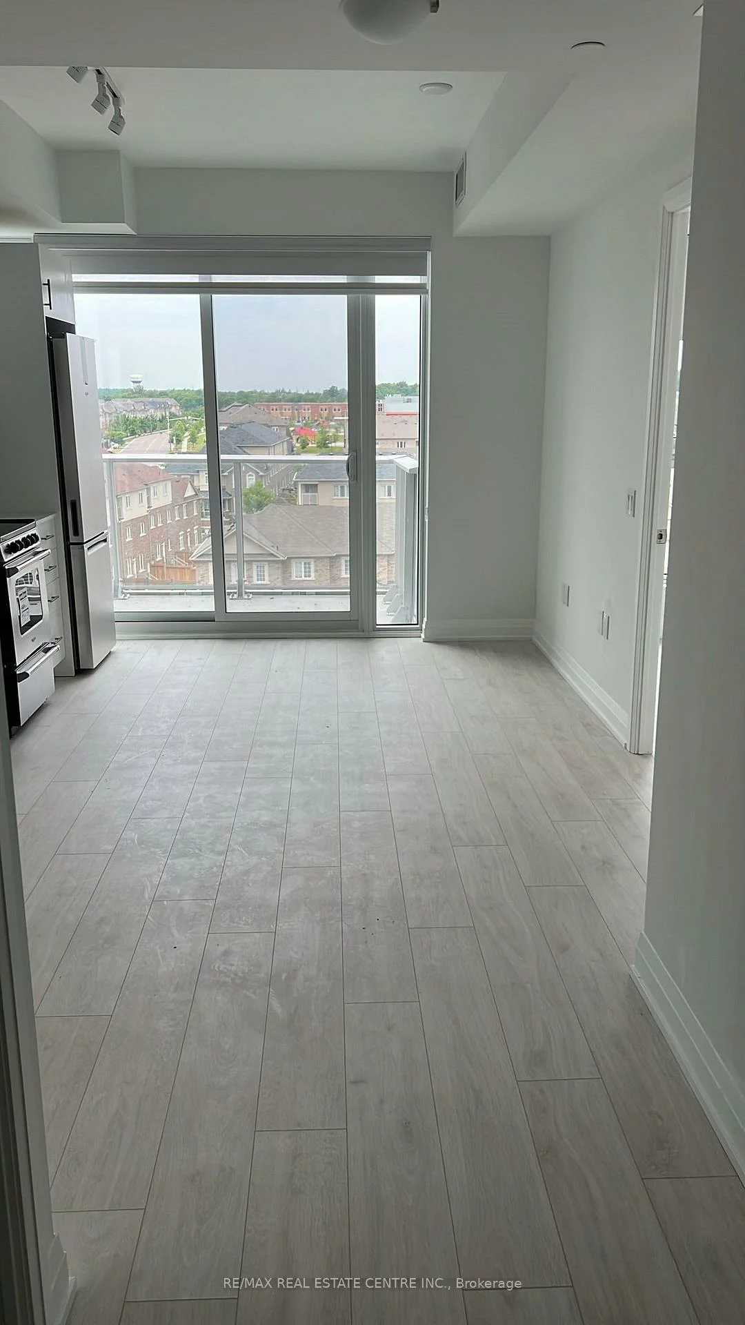 412, Silver Maple, 1010 - JM Joshua Meadows, Oakville