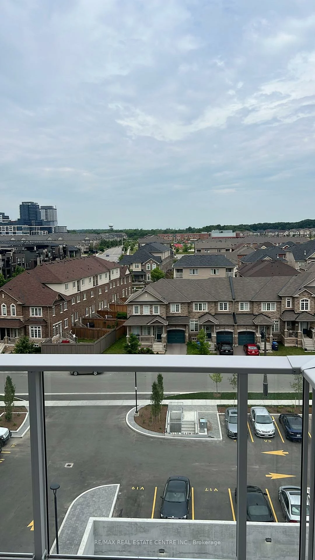 412, Silver Maple, 1010 - JM Joshua Meadows, Oakville