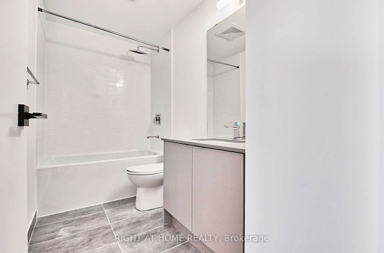 2481, Taunton, 1015 - RO River Oaks, Oakville