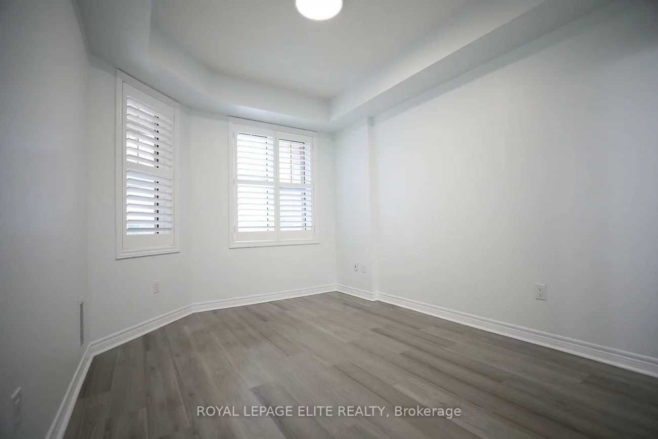 2338, Taunton, 1015 - RO River Oaks, Oakville
