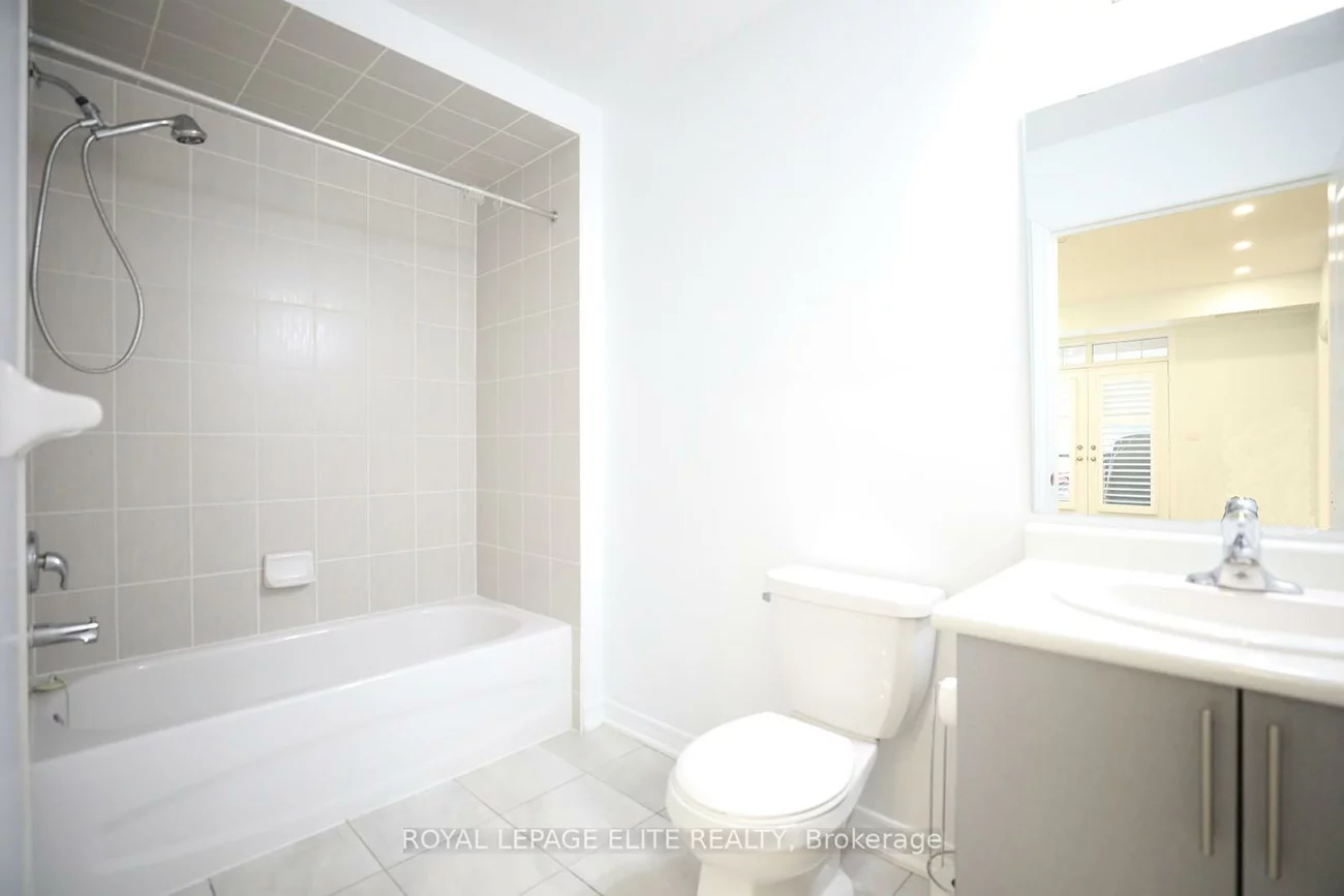 2338, Taunton, 1015 - RO River Oaks, Oakville