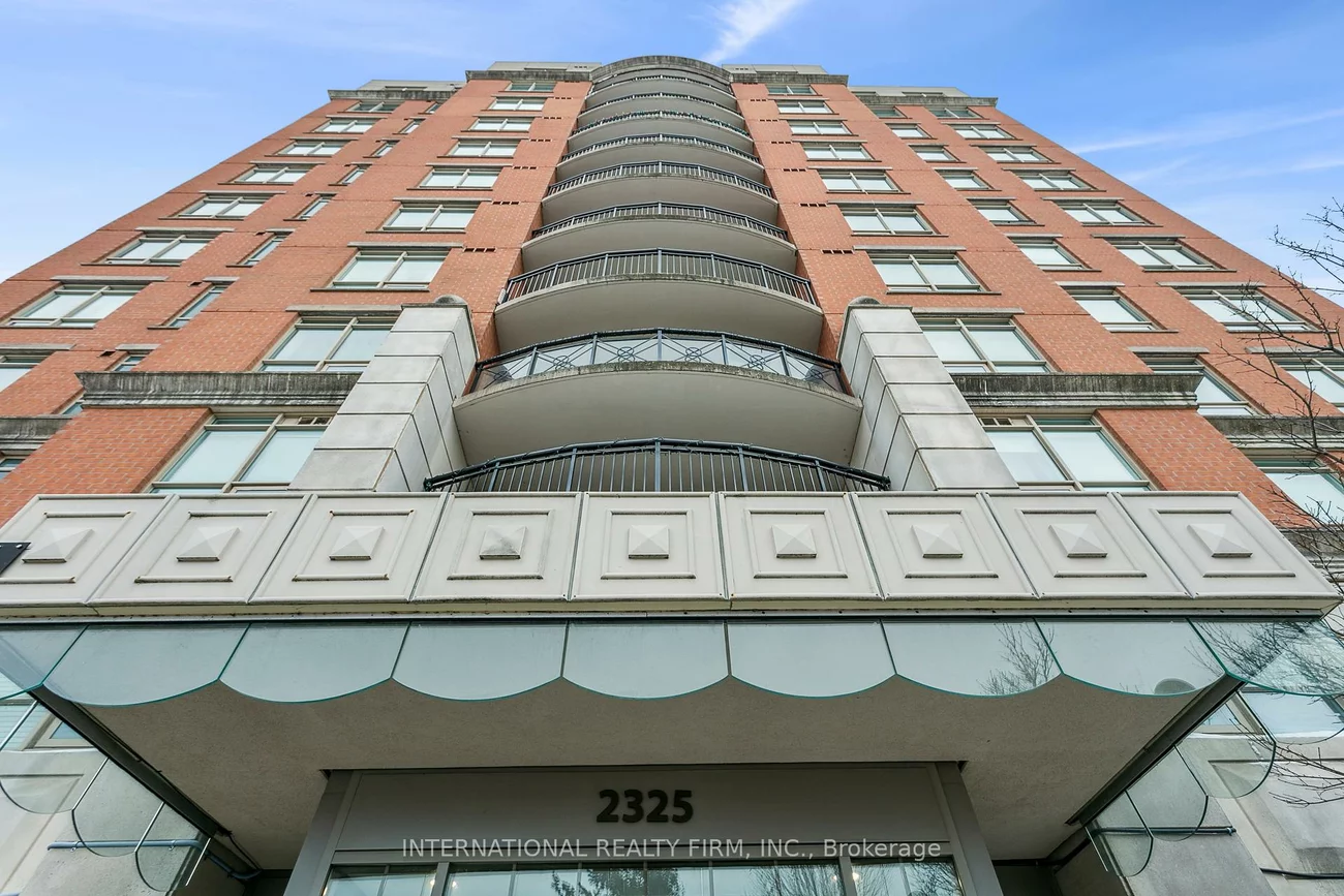 2325, Central Park, 1015 - RO River Oaks, Oakville