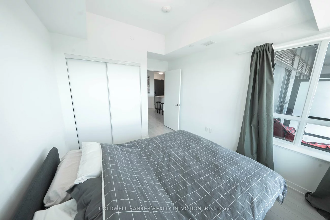 395, Dundas, 1008 - GO Glenorchy, Oakville