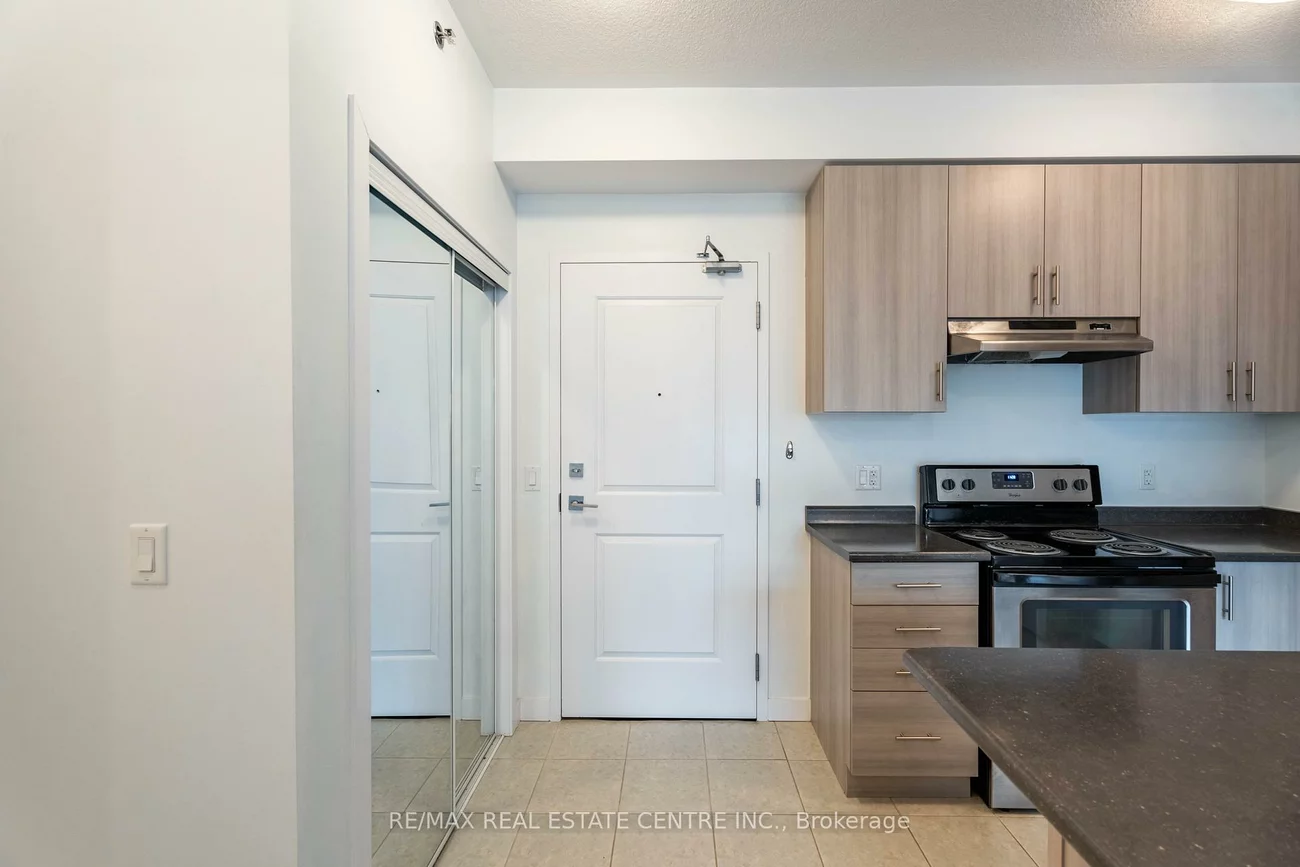 2486, Old Bronte, 1019 - WM Westmount, Oakville