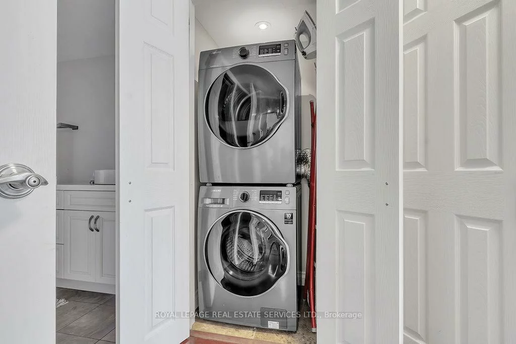 100, Bronte, 1001 - BR Bronte, Oakville