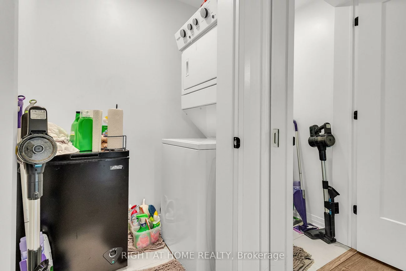 95, Dundas, 1008 - GO Glenorchy, Oakville