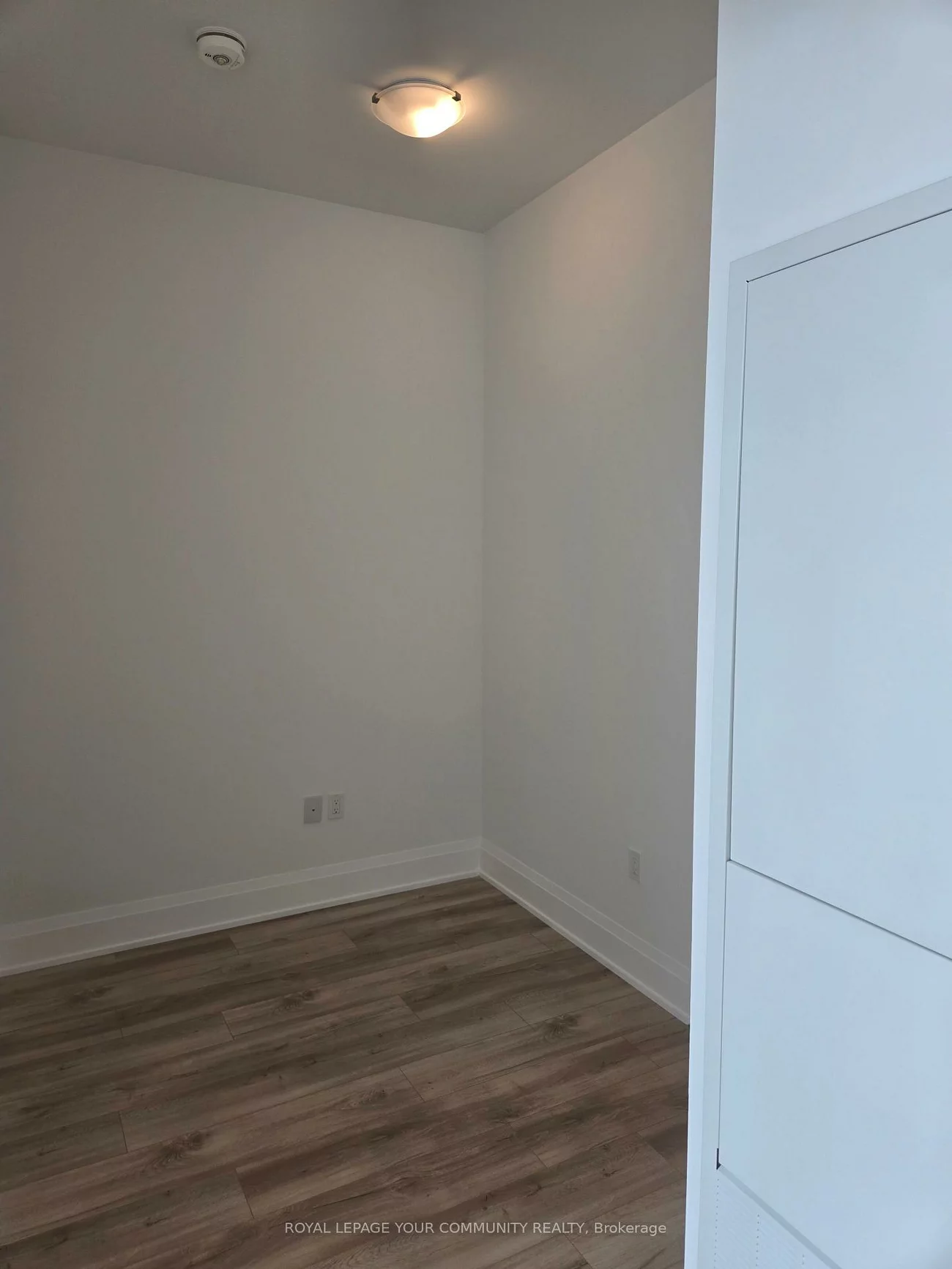 412, Silver Maple, 1010 - JM Joshua Meadows, Oakville