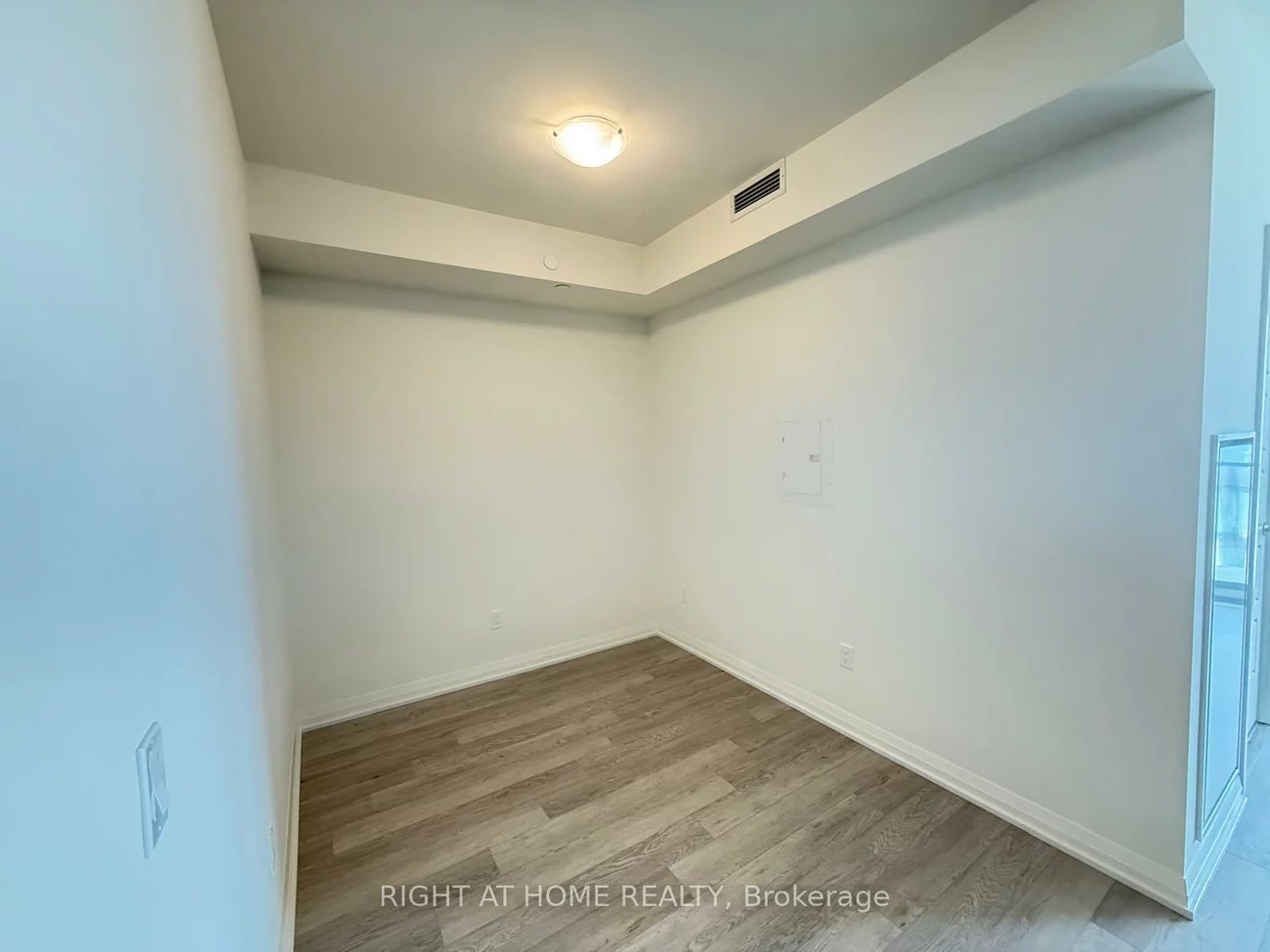 3006, William Cutmore, 1010 - JM Joshua Meadows, Oakville