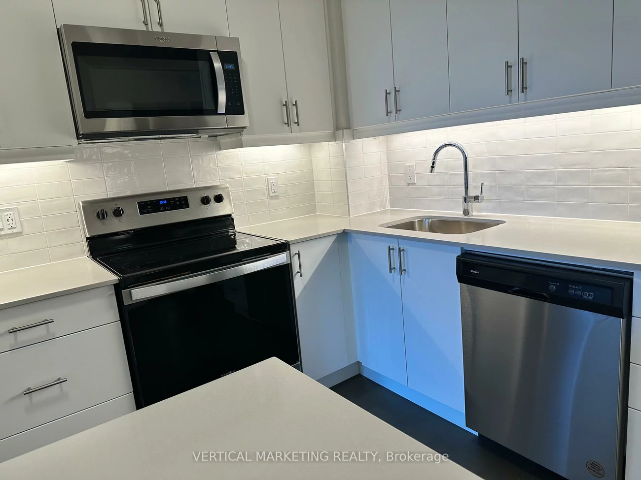 3200, William Coltson, 1010 - JM Joshua Meadows, Oakville