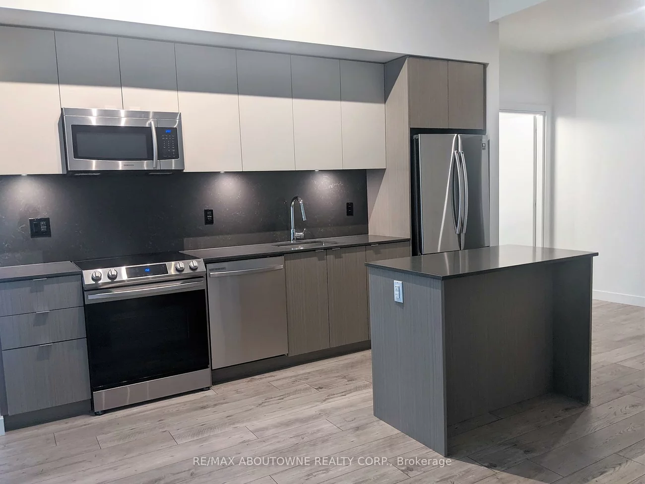 133, BRONTE, 1001 - BR Bronte, Oakville