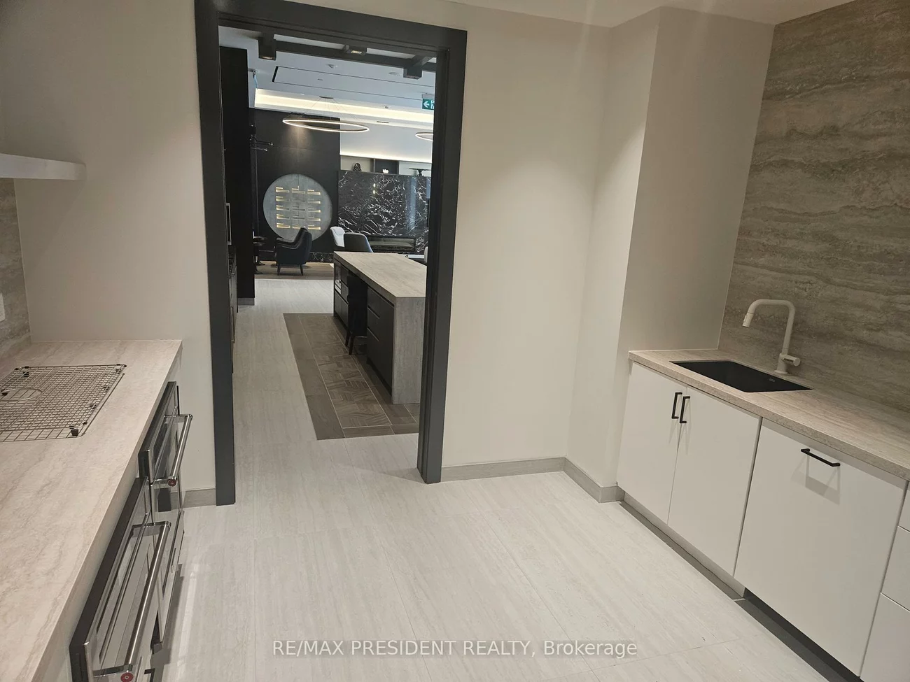412, Silver Maple, 1010 - JM Joshua Meadows, Oakville