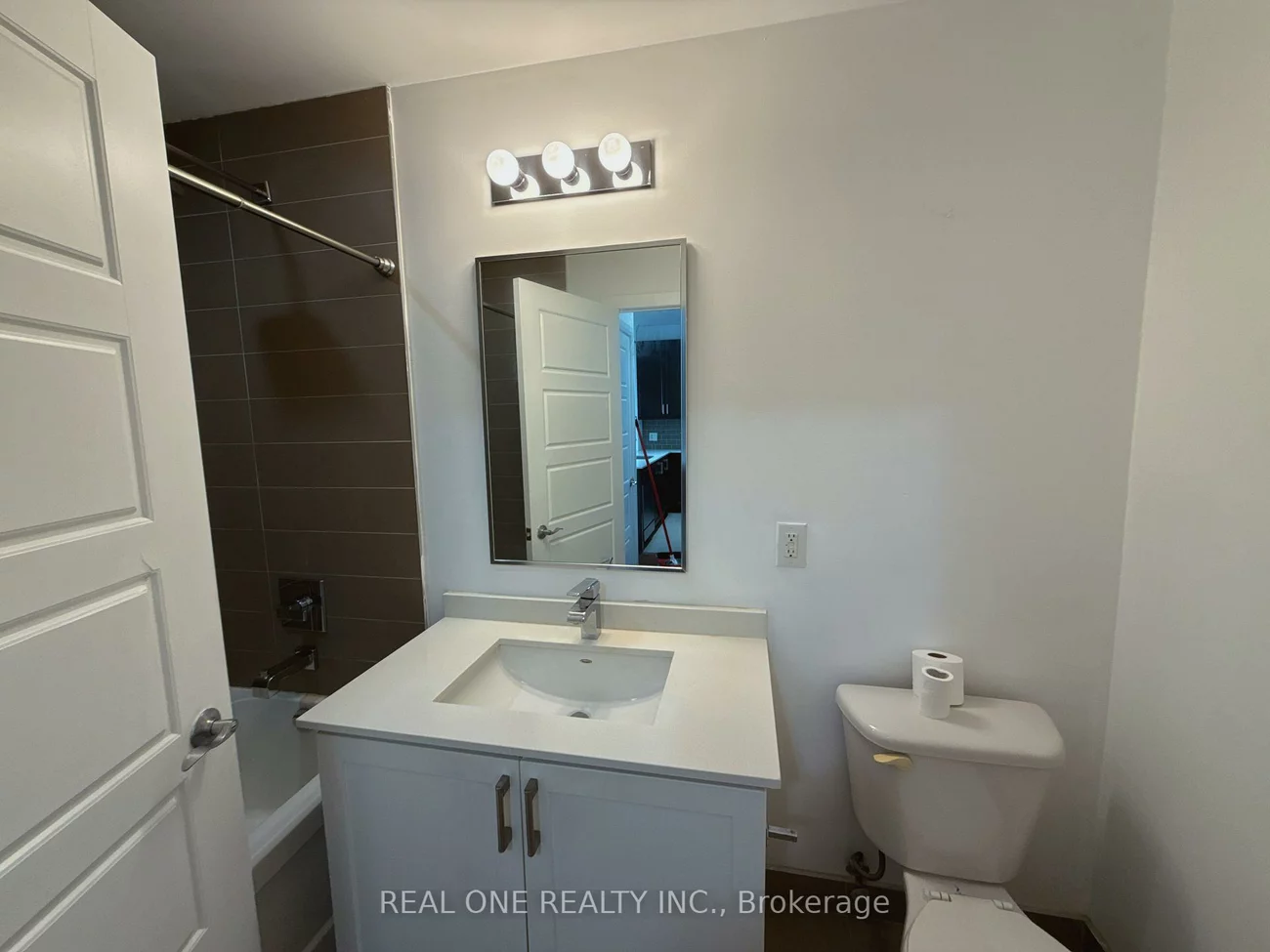 2470, Prince Michael, 1009 - JC Joshua Creek, Oakville