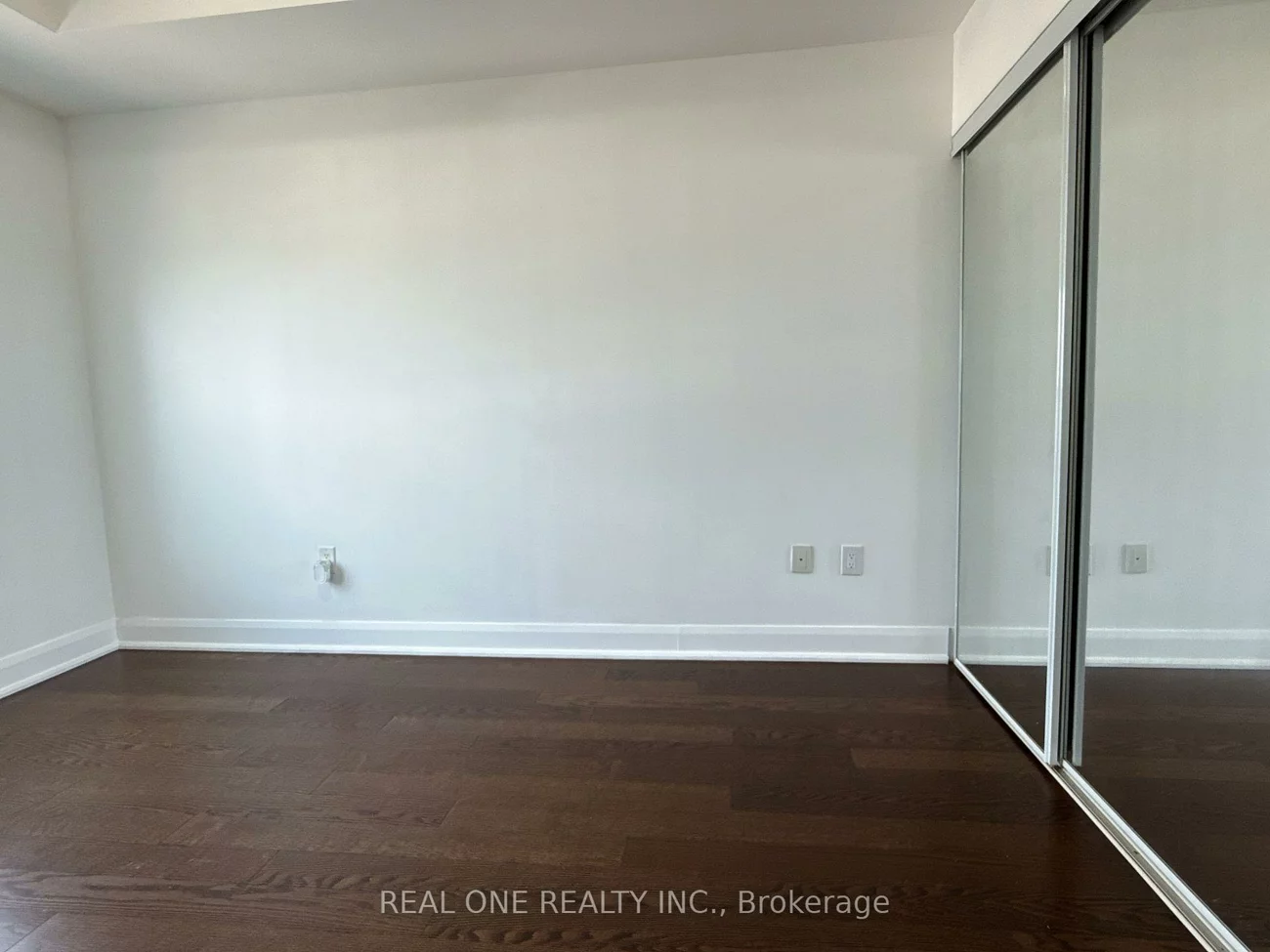 2470, Prince Michael, 1009 - JC Joshua Creek, Oakville
