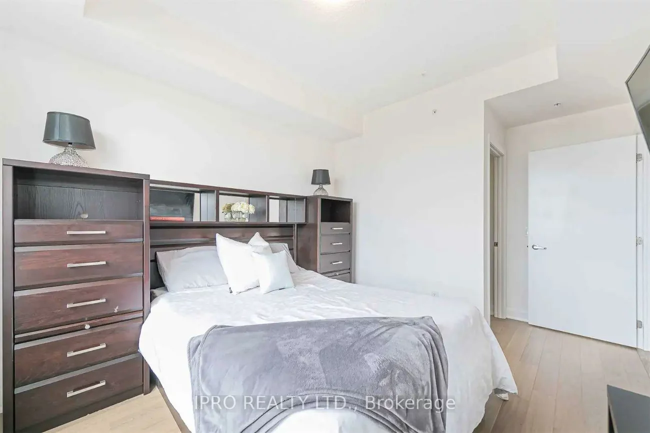 2480, Prince Michael, 1009 - JC Joshua Creek, Oakville