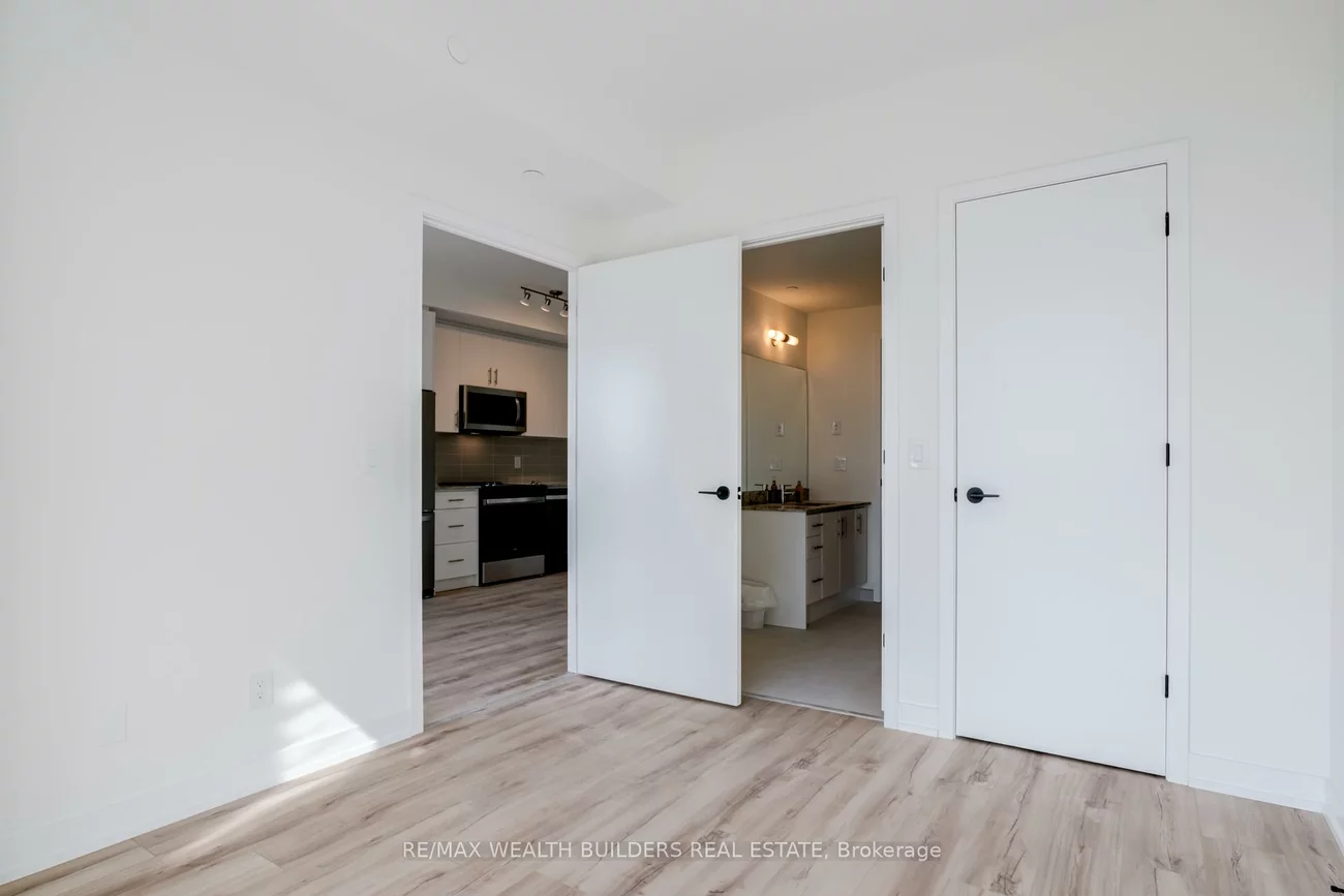 335, Wheat Boom, 1010 - JM Joshua Meadows, Oakville