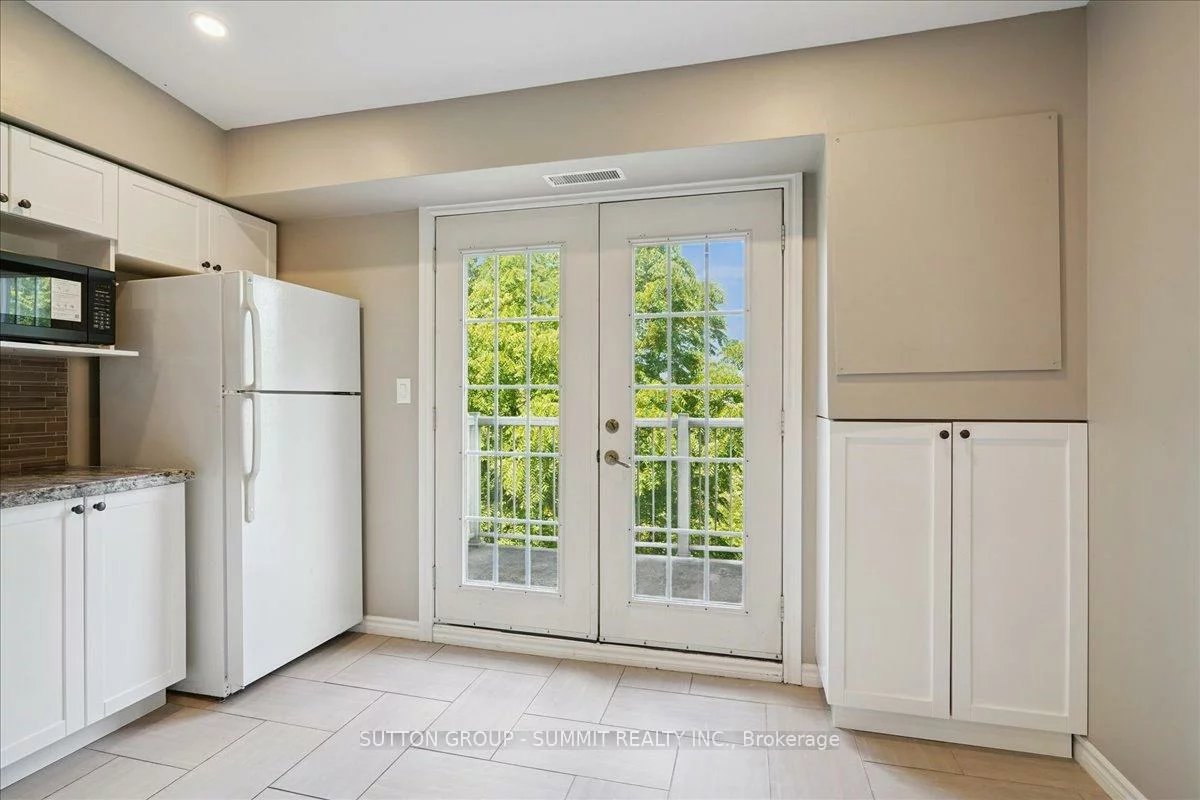 1490, Bishops, 1007 - GA Glen Abbey, Oakville