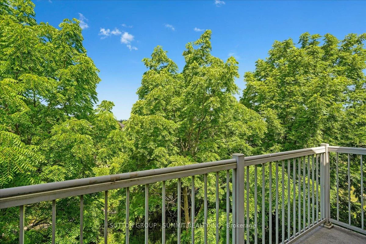1490, Bishops, 1007 - GA Glen Abbey, Oakville
