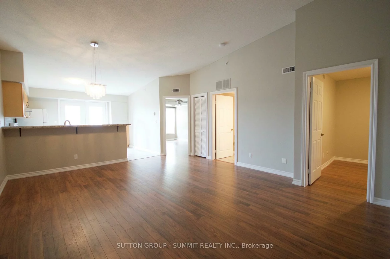 1490, Bishops, 1007 - GA Glen Abbey, Oakville