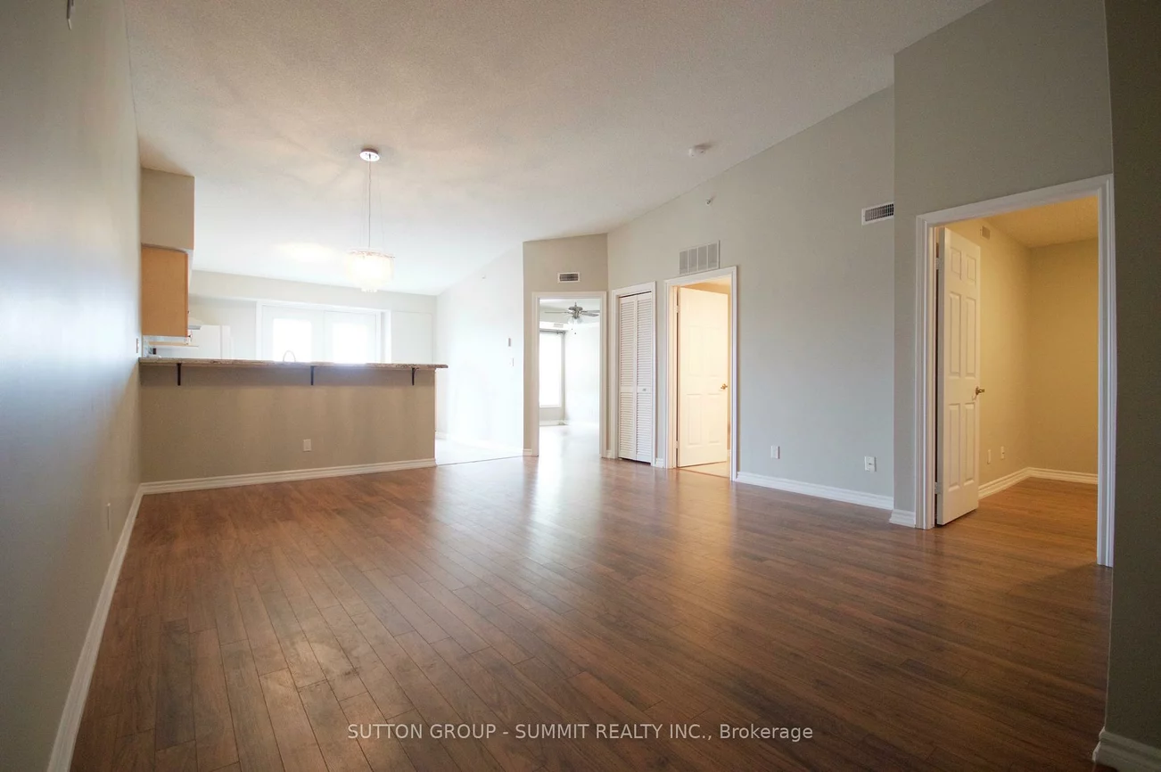 1490, Bishops, 1007 - GA Glen Abbey, Oakville