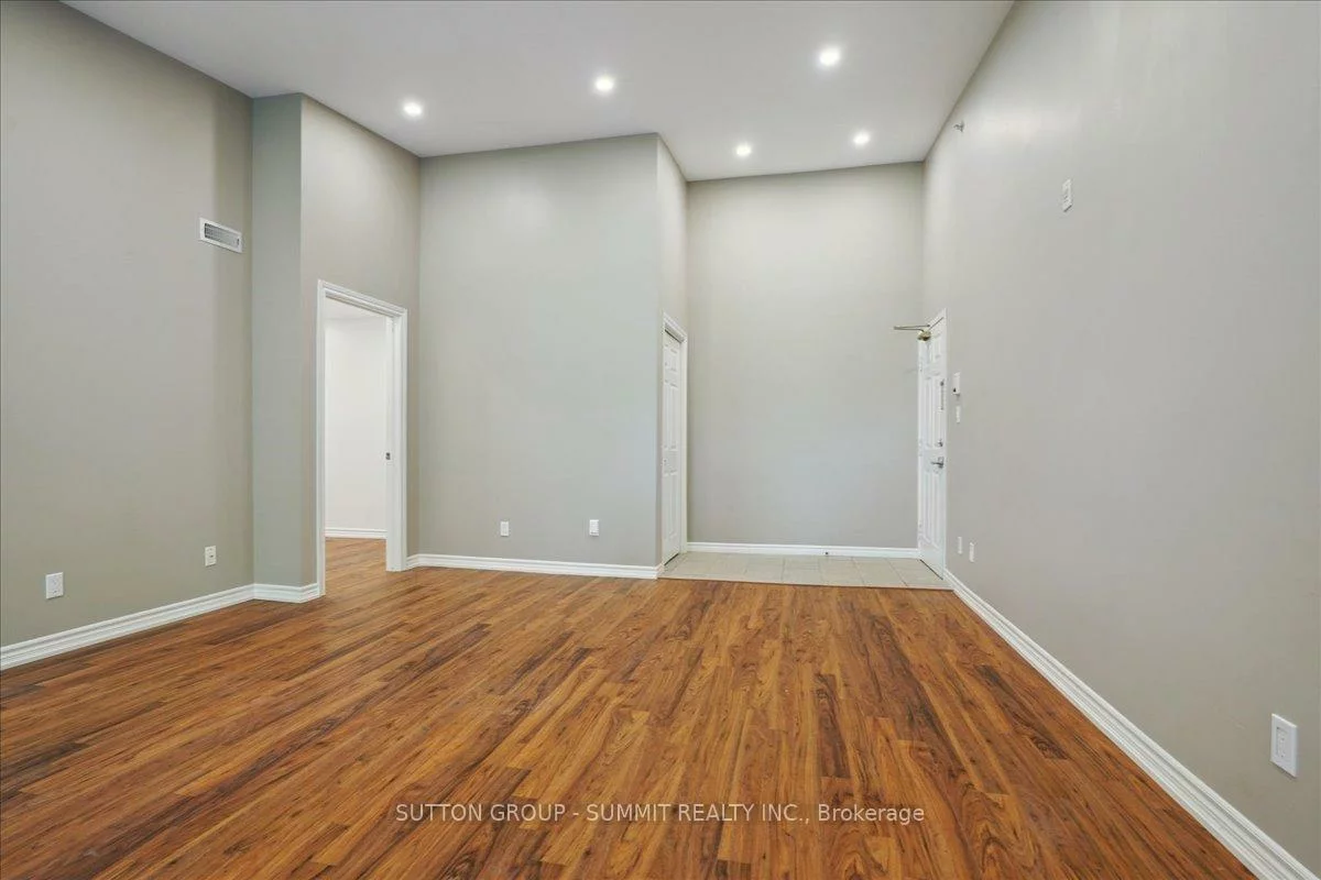1490, Bishops, 1007 - GA Glen Abbey, Oakville
