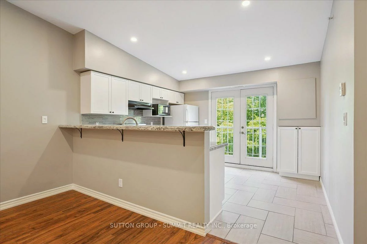 1490, Bishops, 1007 - GA Glen Abbey, Oakville