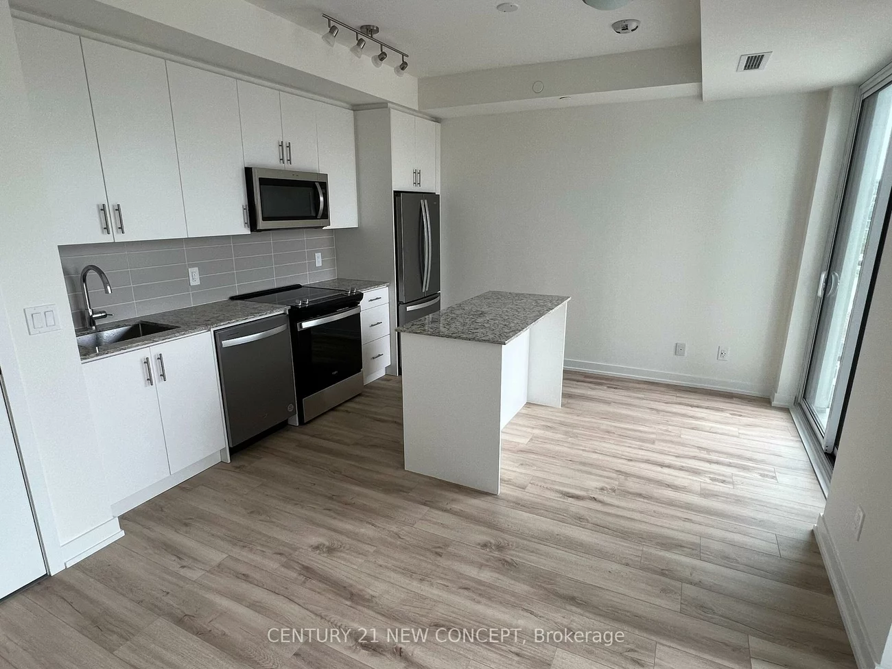 335, Wheat Boom, 1010 - JM Joshua Meadows, Oakville