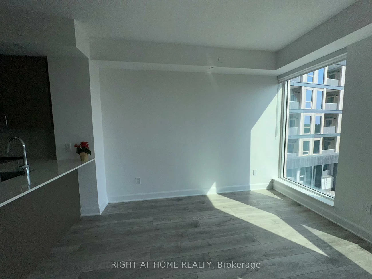 3240, William Coltson Ave, 1010 - JM Joshua Meadows, Oakville